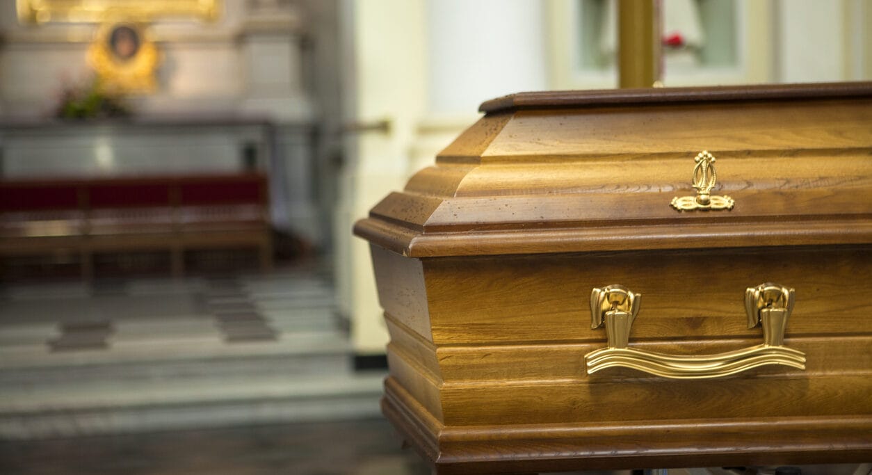 A look inside the coffin